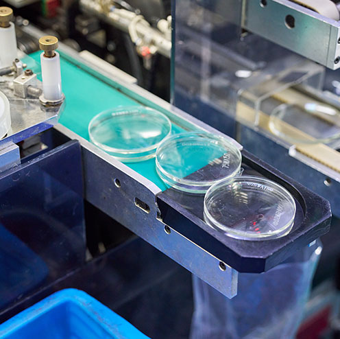 شركة ثينكي للبصريات المحدودة